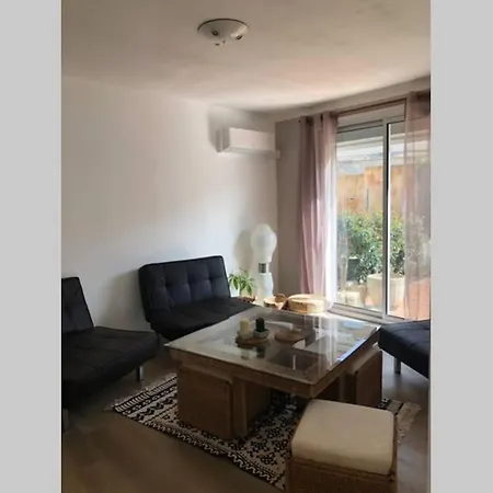 Meuble De Tourisme Anne Bouchard Casa de Férias *